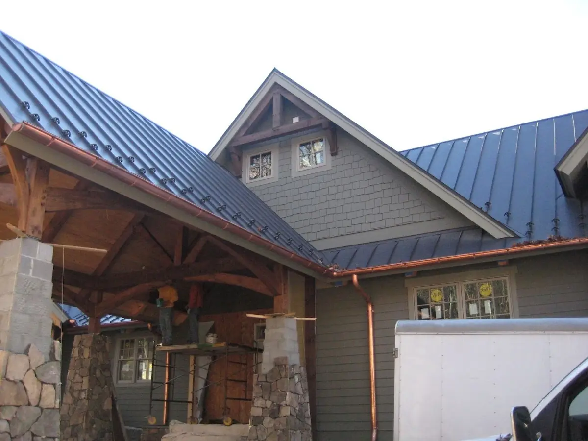 Craftsman Roofing team delivering quality roofing work in New Market View